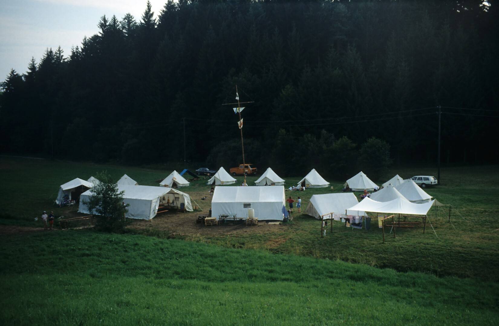 Zeltlager Boni-Arche-Camp 1997 in Spraitbach – Motto „Leben wie Robinson“