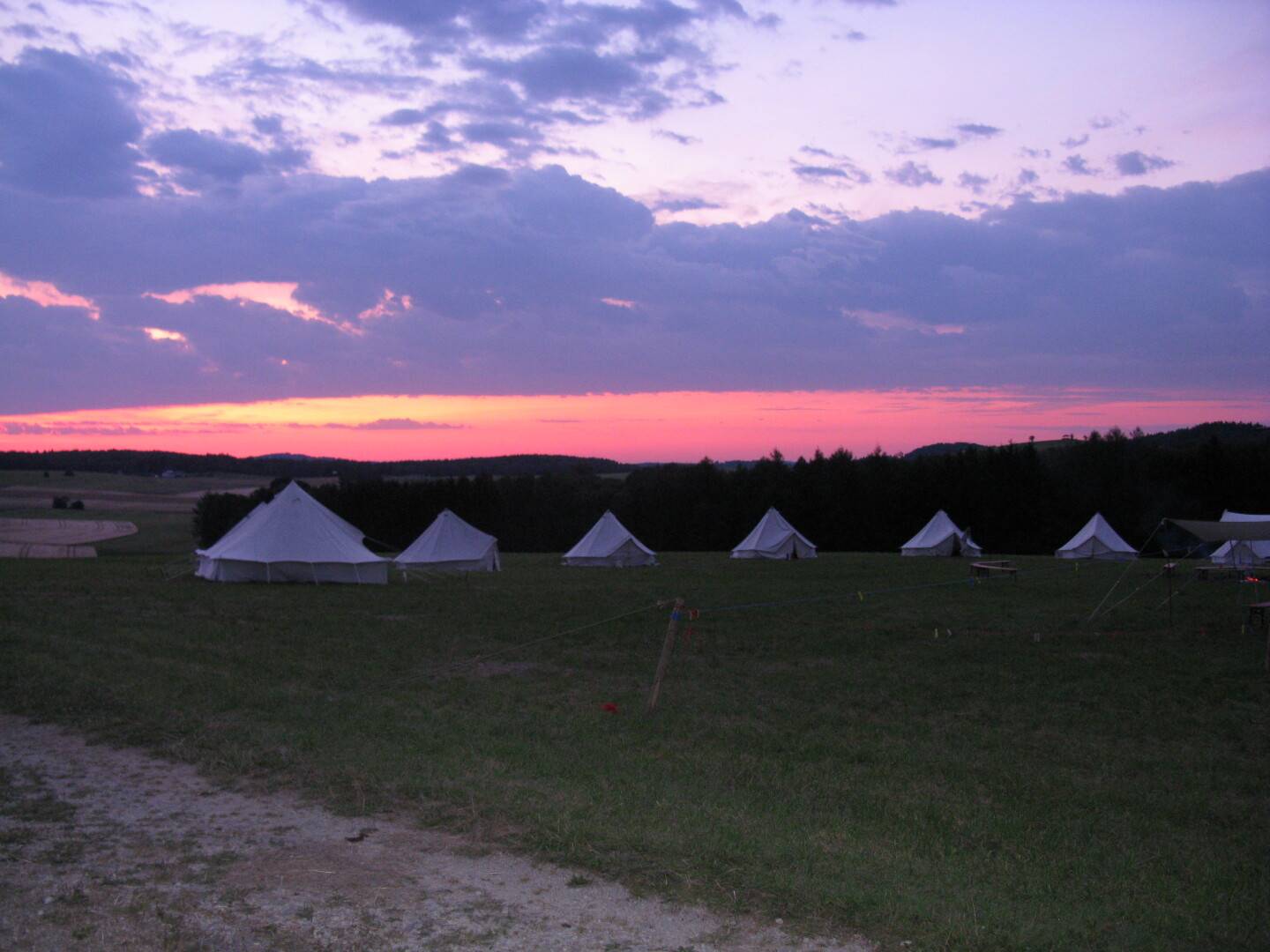 Zeltlager Boni-Arche-Camp 2009 in Melchingen – Motto „In 11 Tagen um die Welt“